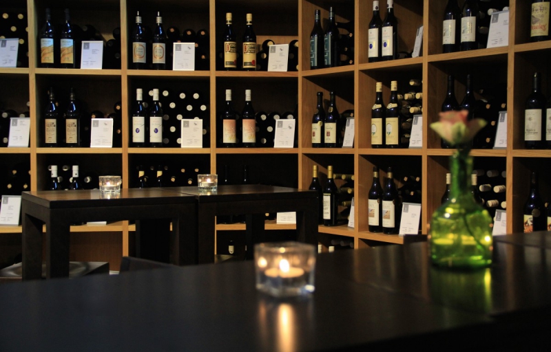 magasin-PEGOMAS-min_wine_vinorama_wine_bottle_cellar_red_wine_wines_storage_wine_rack-1077047